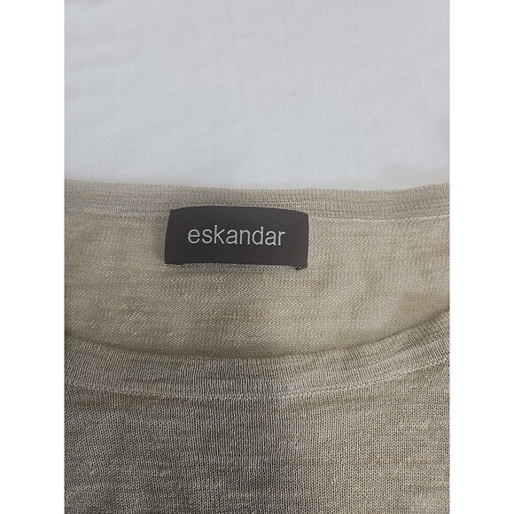 ESKANDAR Women's designer 55% silk and 45% hemp boxy lightweight sweater‎ - Picture 3 of 9
